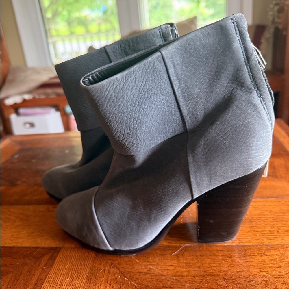 CHIC RAG & BONE GRAY LEATHER NEWBURY ANKLE BOOTS!! SIZE 36.5